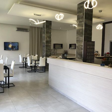 Hotel Frejus Collegno Kültér fotó