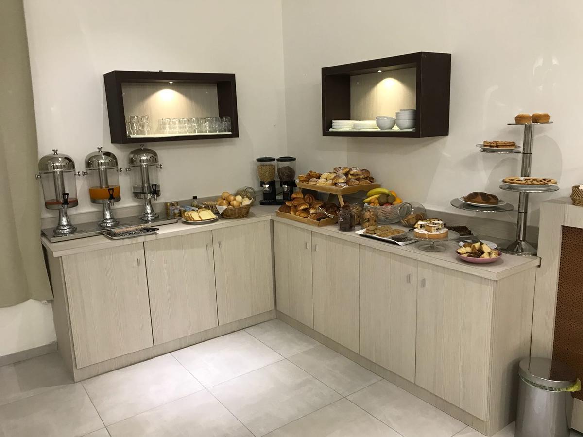 Hotel Frejus Collegno Kültér fotó