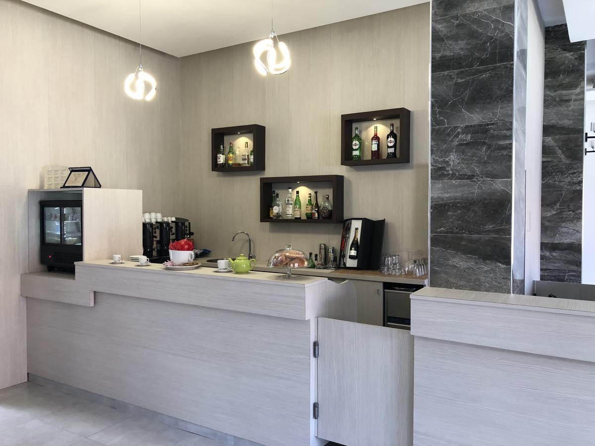 Hotel Frejus Collegno Kültér fotó