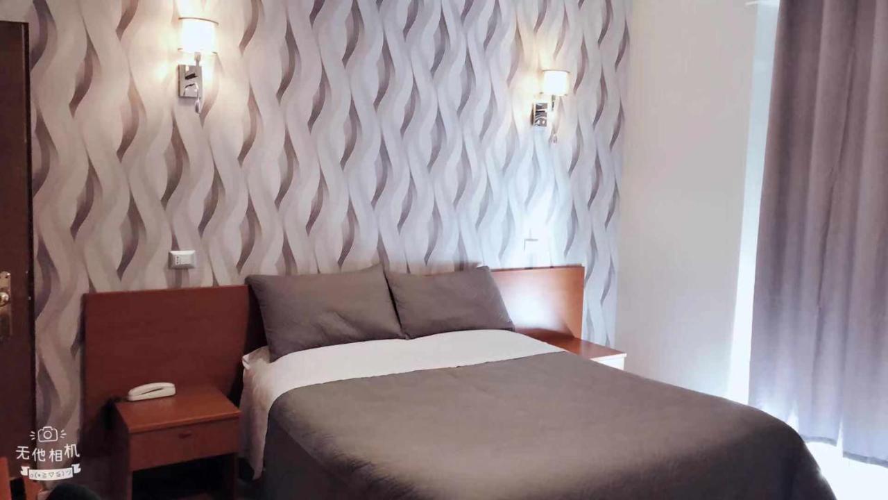 Hotel Frejus Collegno Kültér fotó
